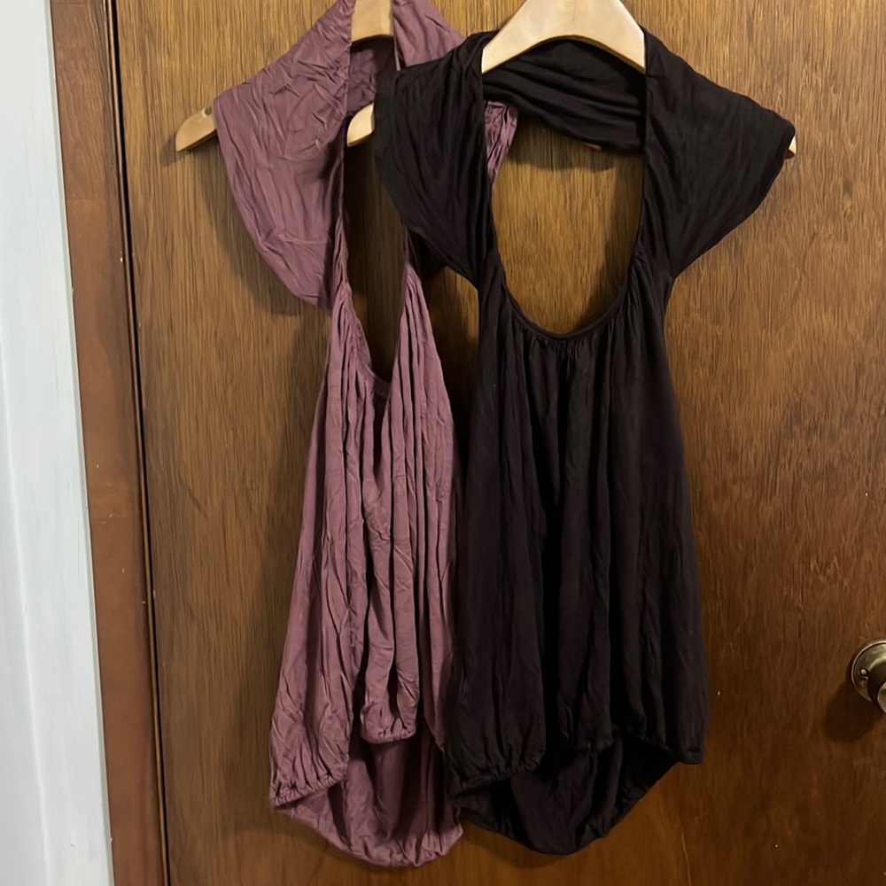 Two Tops - two the max brand size small